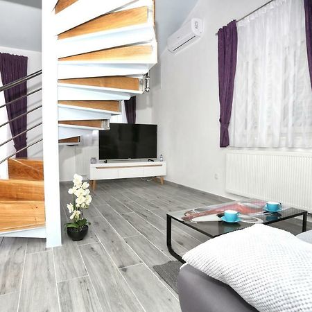 Apartman Kristian Трогир Экстерьер фото