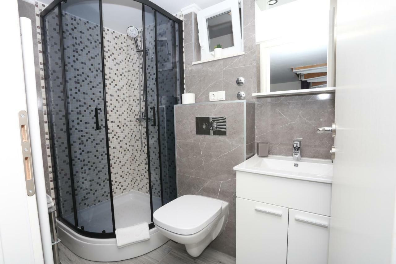 Apartman Kristian Трогир Экстерьер фото
