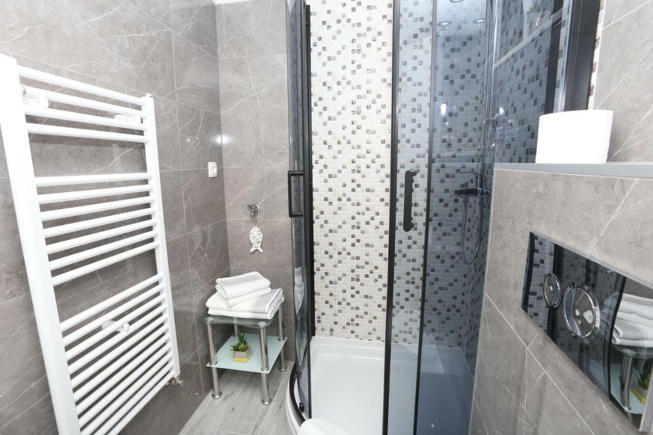 Apartman Kristian Трогир Экстерьер фото